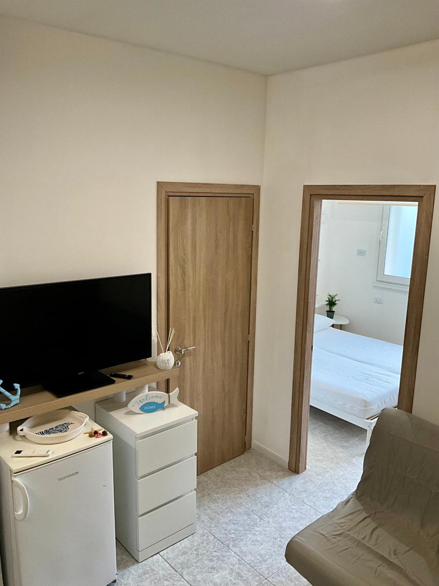 100 Mt Dal Mare - On The Beach - Wifi - Clima Relax For Family Porto San Giorgio Zewnętrze zdjęcie