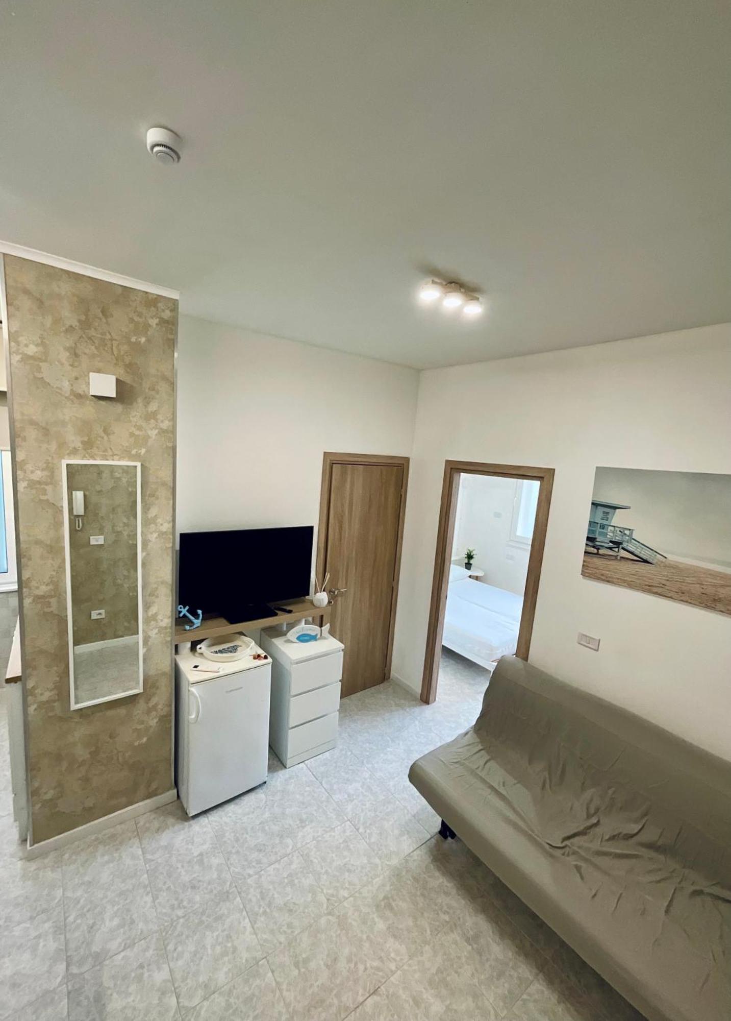 100 Mt Dal Mare - On The Beach - Wifi - Clima Relax For Family Porto San Giorgio Zewnętrze zdjęcie